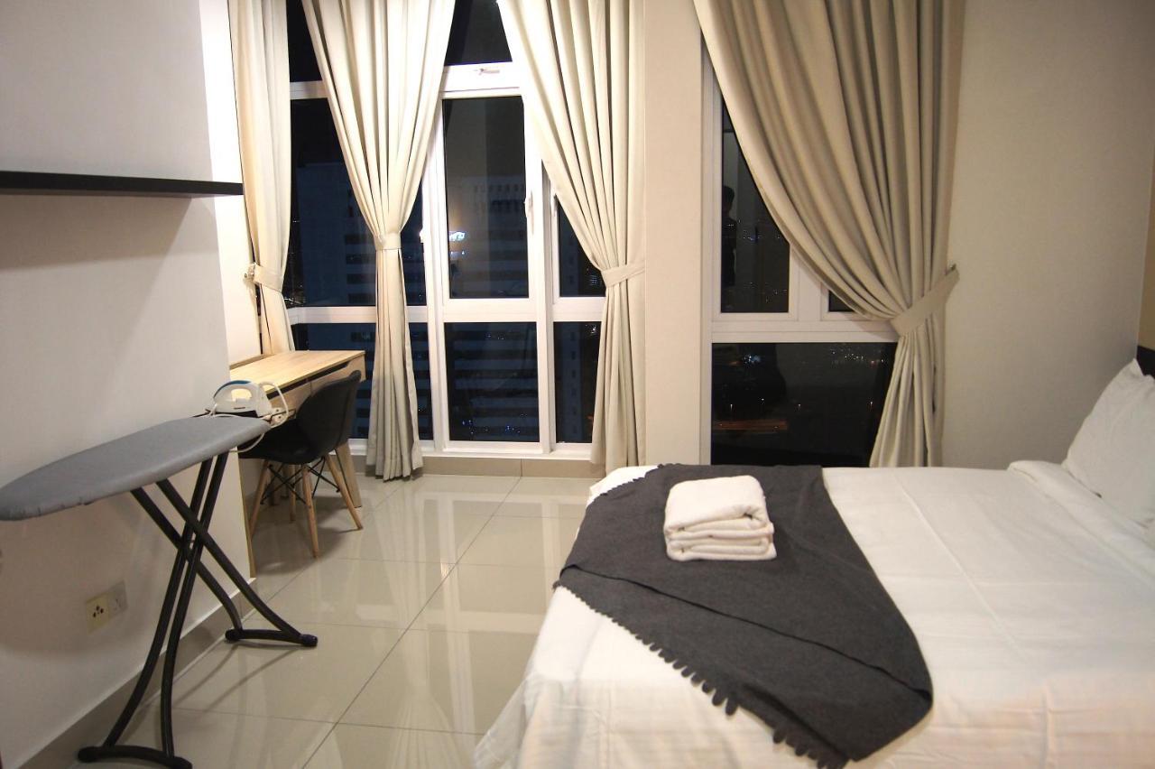 Twin Galaxy Suites By Iconic Bliss Johor Bahru Exterior foto